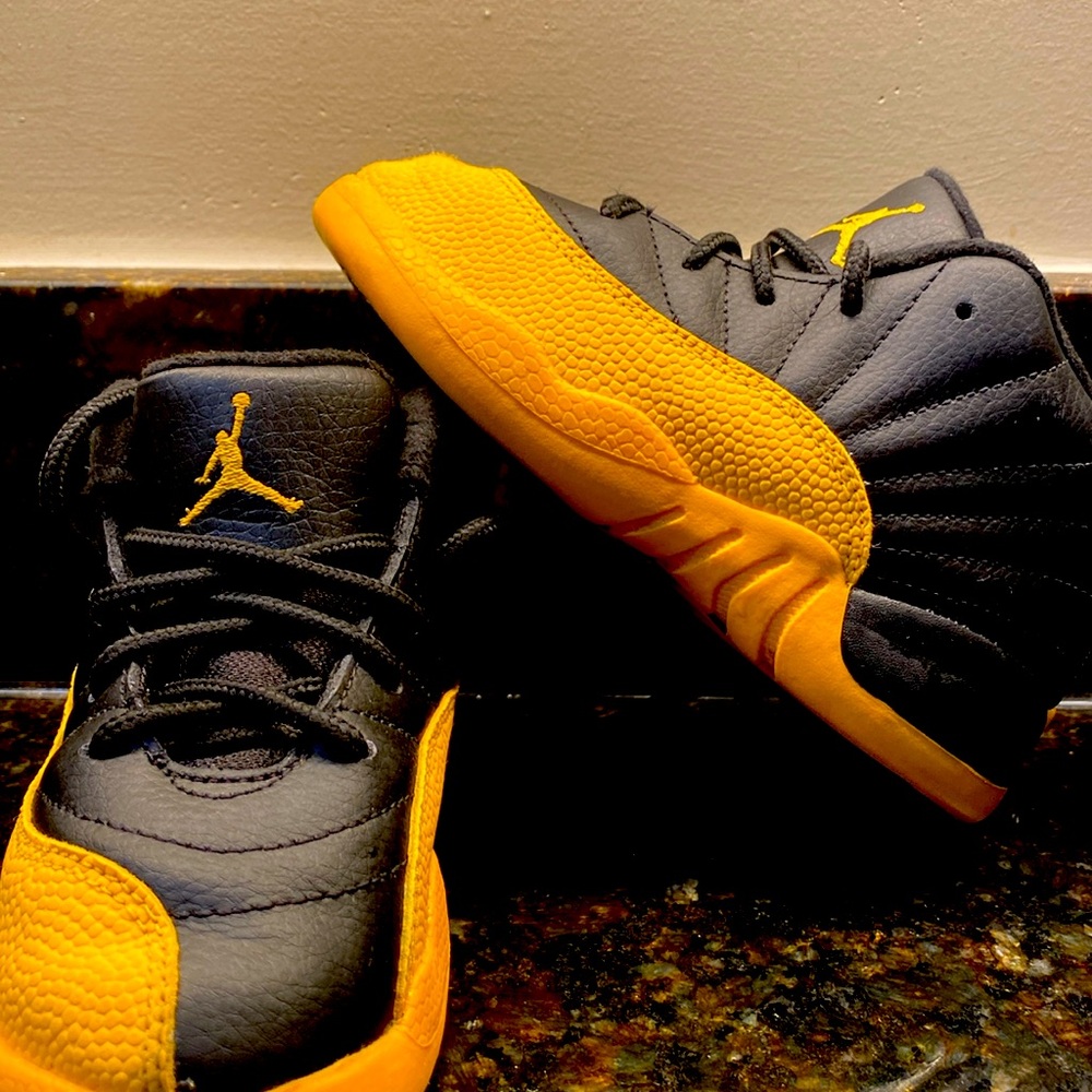 Jordan 12 XII Black and Yellow